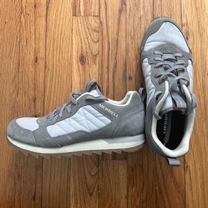 Women’s Merrell Alpine Hiking Shoes (gray, size 7)